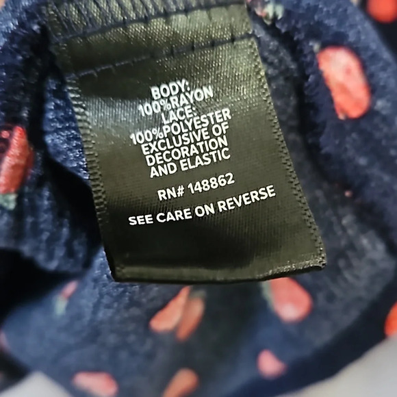 TORRID TOP - Picture 6 of 10